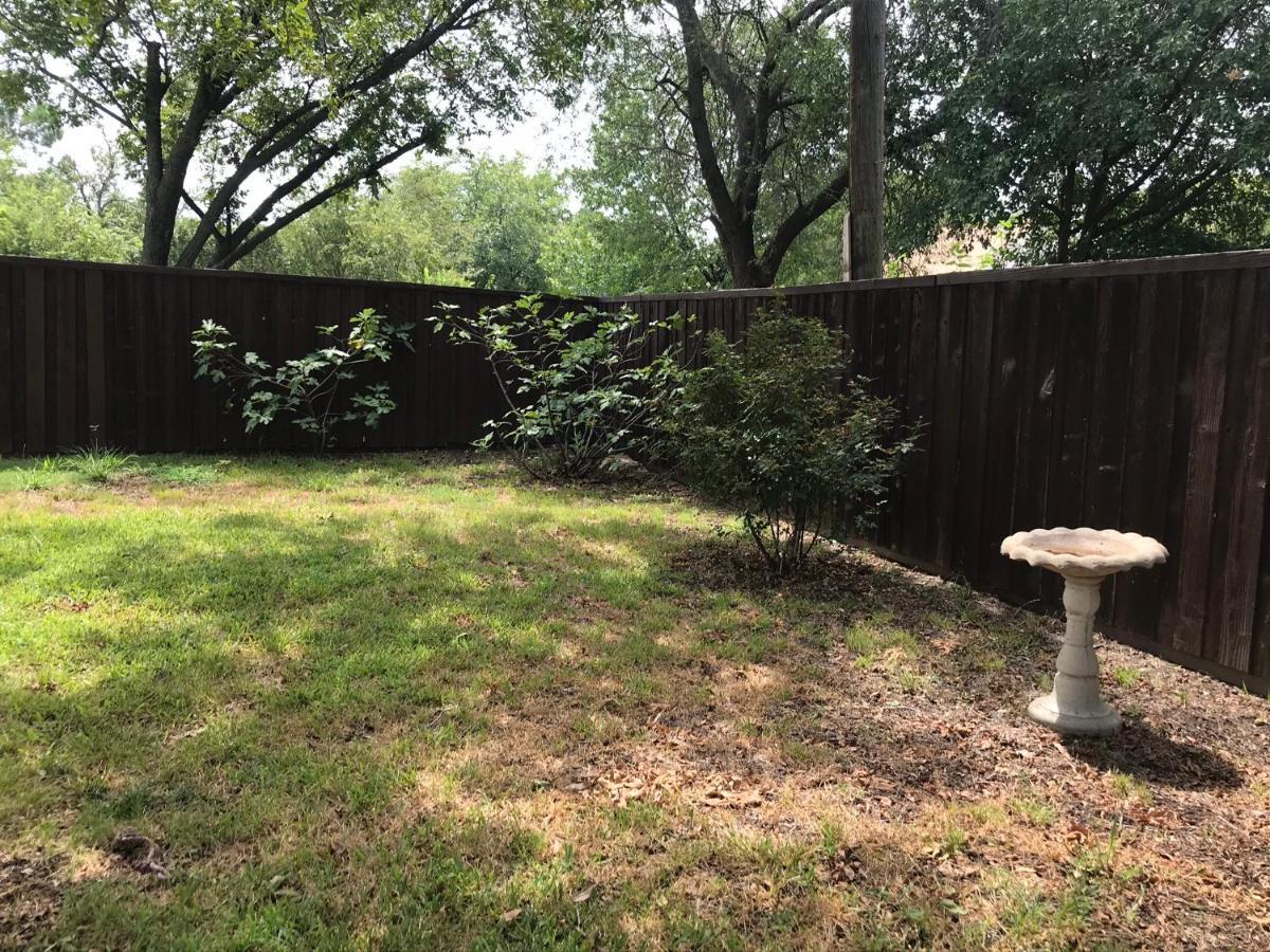 Oasis 3 Near Dfw Airport With Mediterranean Setting Irving Esterno foto
