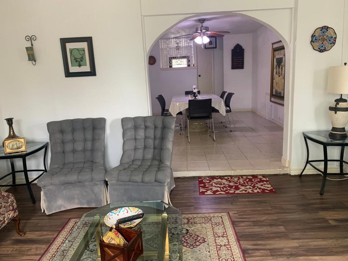 Oasis 3 Near Dfw Airport With Mediterranean Setting Irving Esterno foto
