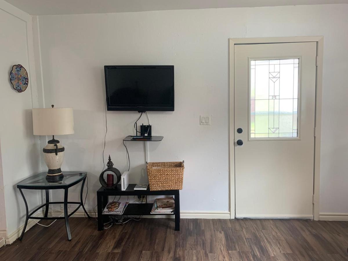 Oasis 3 Near Dfw Airport With Mediterranean Setting Irving Esterno foto